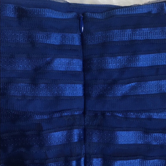 Nanette Lapore designer skirt (darker in person) - Picture 4 of 6